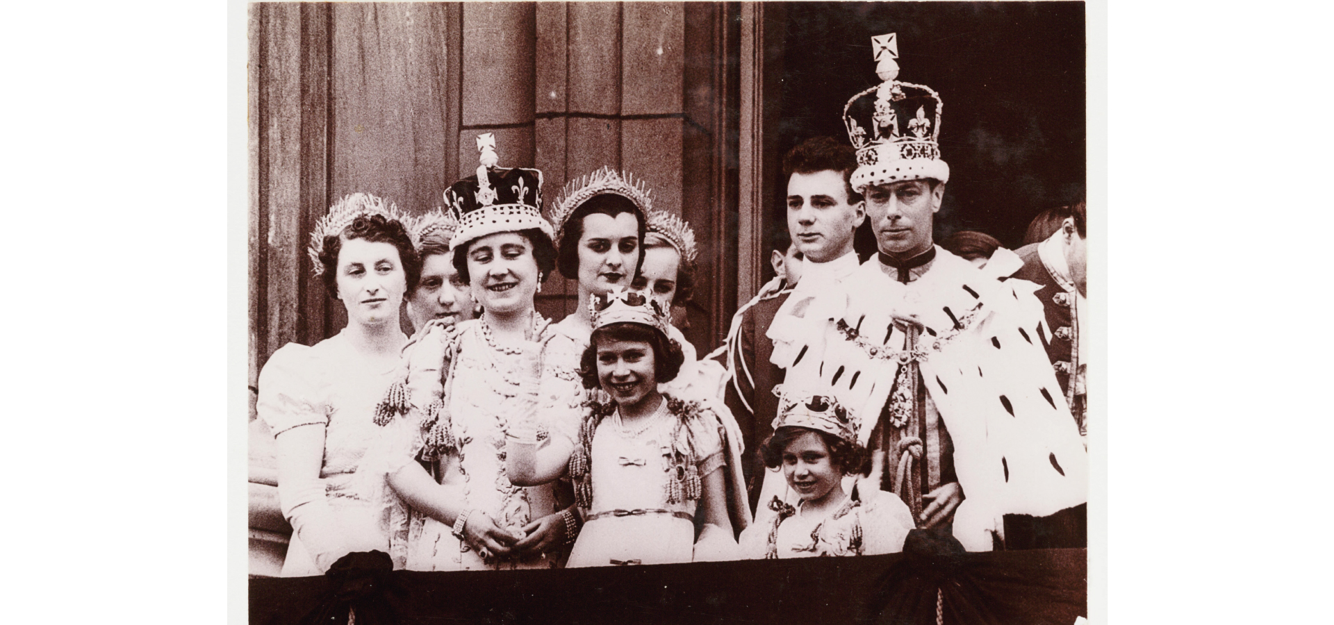 Isabel II: reina para siempre